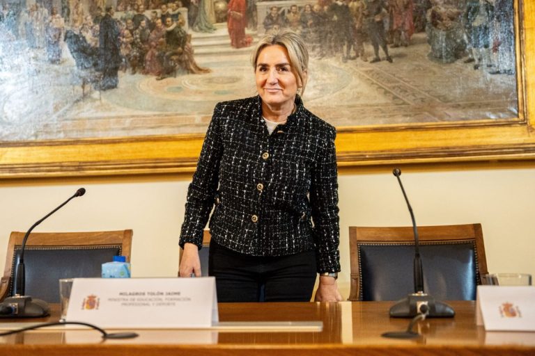 Educación presenta hoy el anteproyecto para reducir ratios y la carga lectiva de docentes