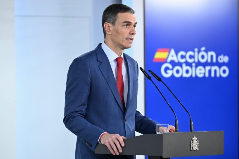 El Gobierno activa un paquete de 5.000 millones: estas son las medidas adoptadas por la crisis en Oriente Medio
