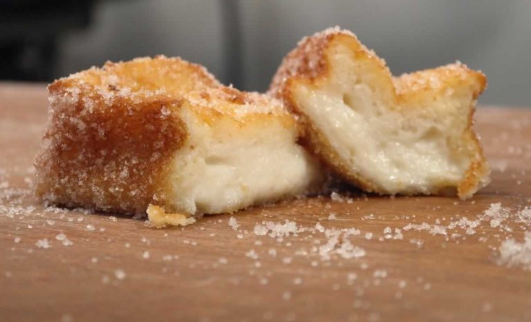 Las torrijas de Sánchez: tres días de elaboración para un dulce de Semana Santa “cremoso y lleno de sabor”
