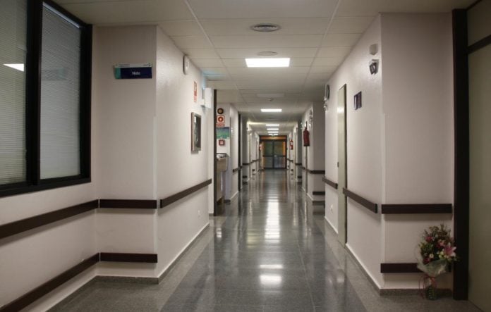 CREATOR: gd-jpeg v1.0 (using IJG JPEG v62), quality = 75