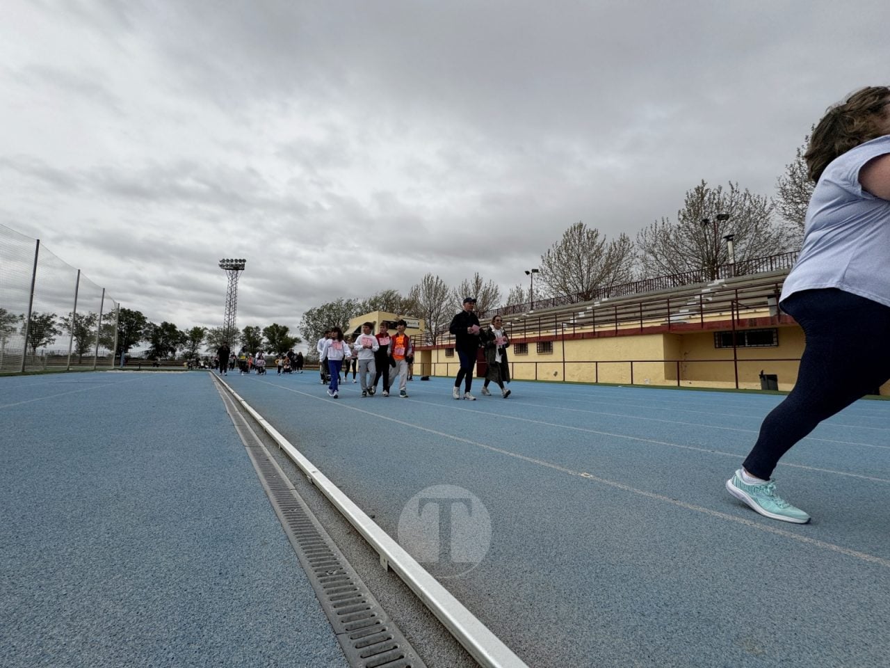 Cientos de escolares participan en la 47ª Carrera Popular ‘Memorial Ángel Serrano’ de Tomelloso