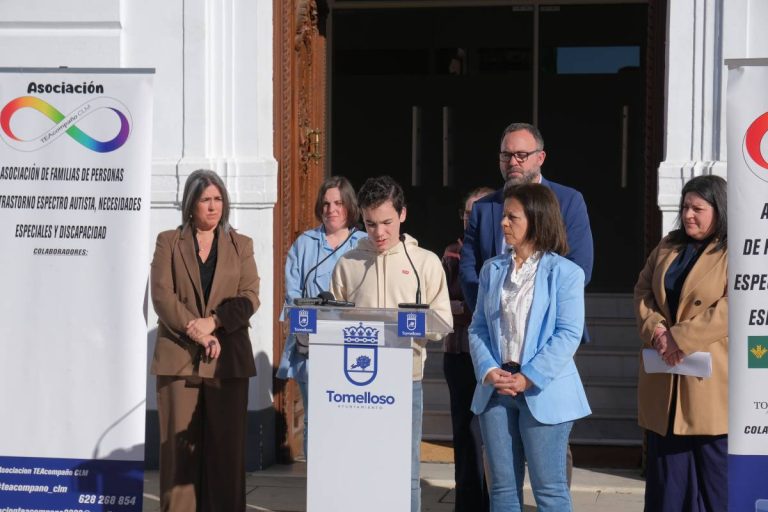 Tomelloso se moviliza por la inclusión en la antesala del Día Mundial del Autismo