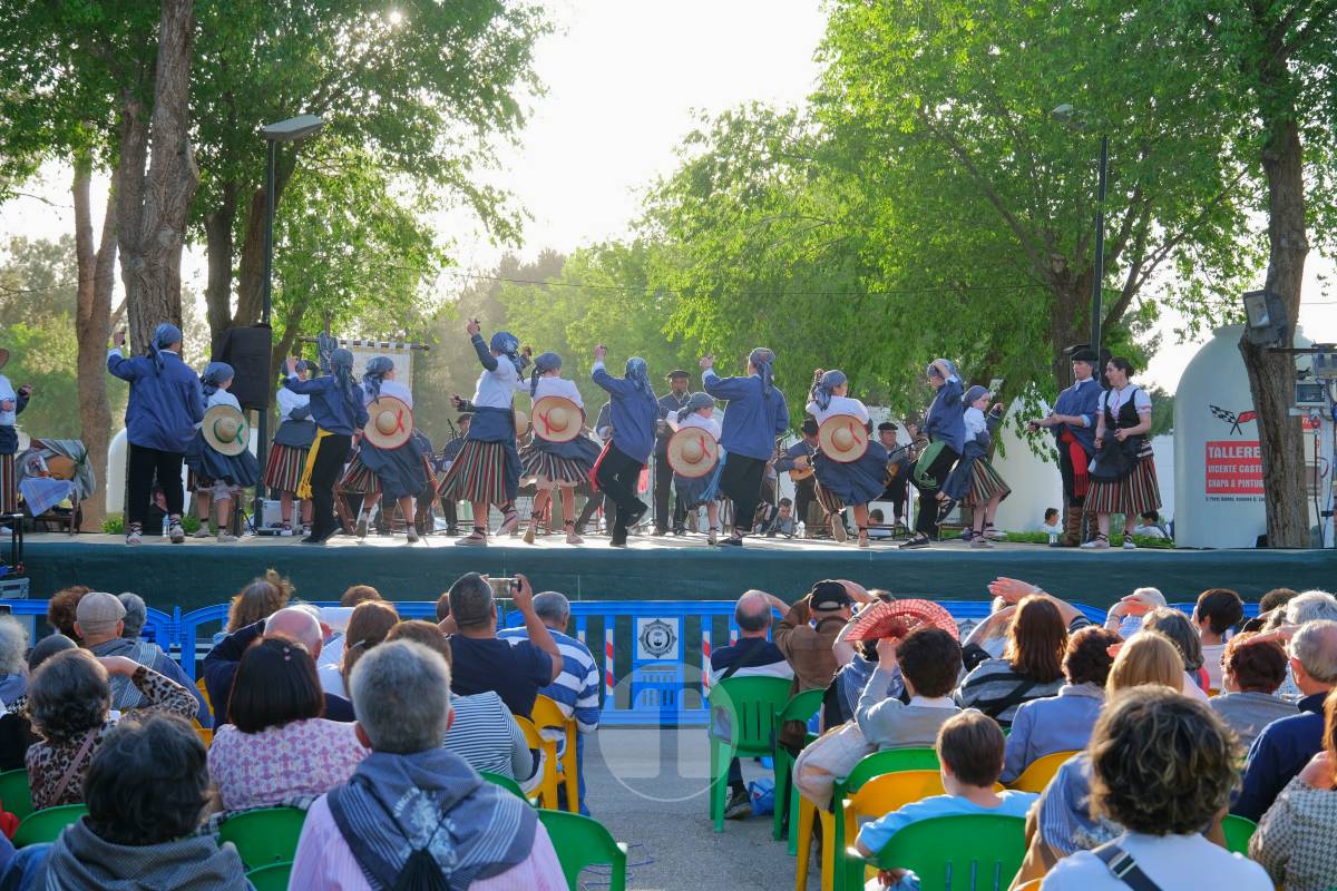 El X Festival Folklórico de Romería llena Pinilla de música, baile y tradición