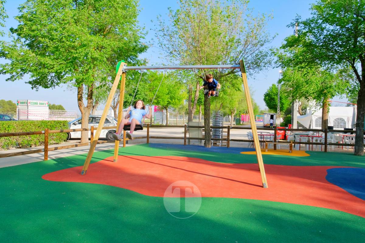 Así es el nuevo parque infantil de Pinilla: más seguro, moderno e inclusivo