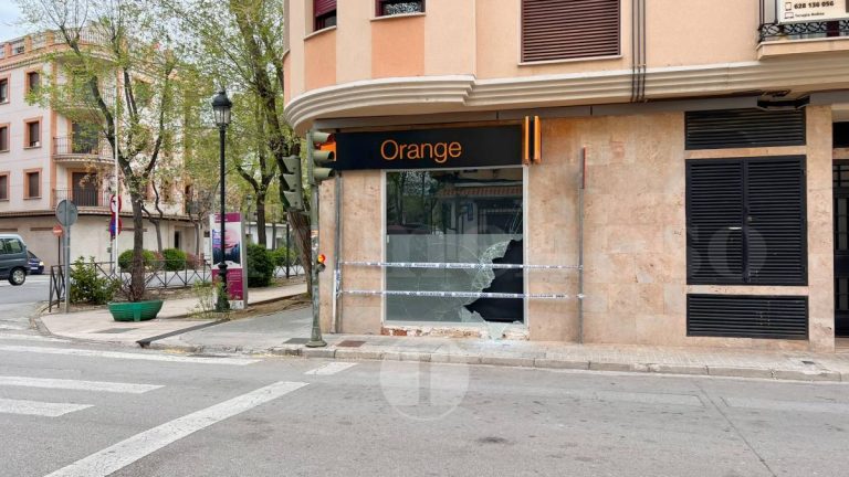 Alunizaje simultáneo en Tomelloso y Daimiel: investigan la posible conexión con otros robos en la zona