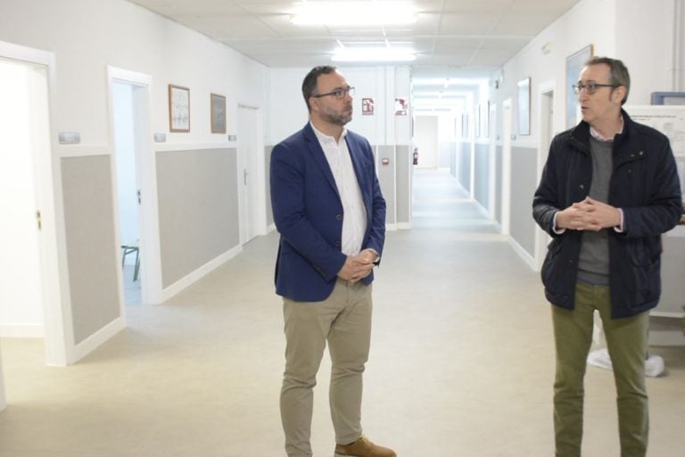 Antonio Calvo repasa la inversión en educación en Tomelloso: remodelación del Conservatorio y ampliación de servicios
