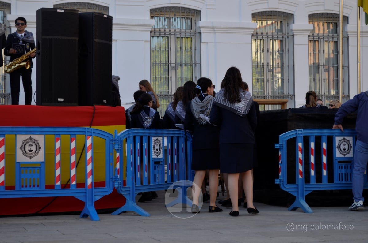 Lucía Moreno y Paloma Morales retratan la emoción de la llegada de la Virgen de las Viñas a Tomelloso