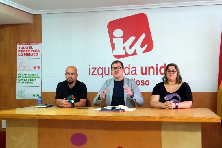Izquierda Unida denuncia el “abandono” de la sanidad y el transporte en Tomelloso