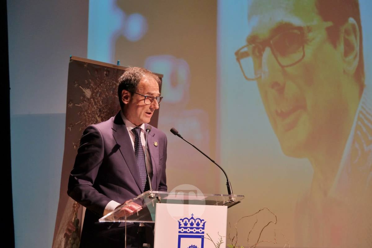 Tomelloso arranca su Romería 2026 con un pregón emocionante en un auditorio López Torres abarrotado