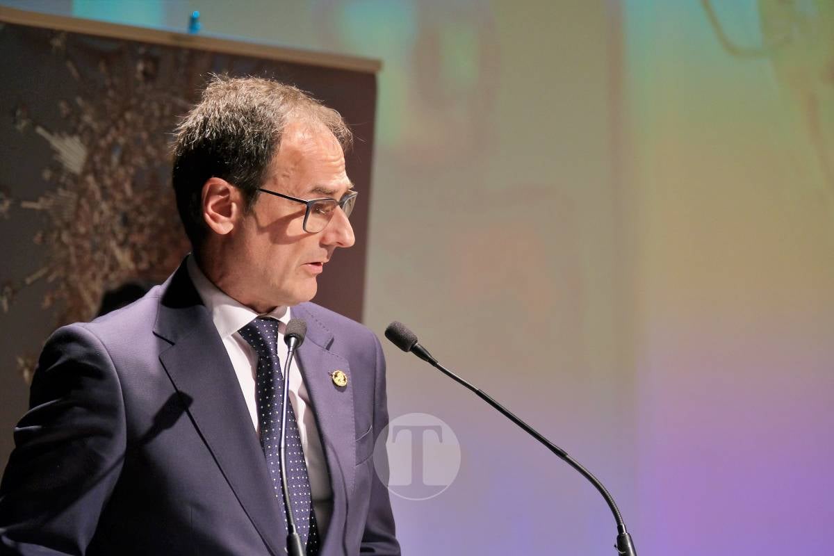 Tomelloso arranca su Romería 2026 con un pregón emocionante en un auditorio López Torres abarrotado