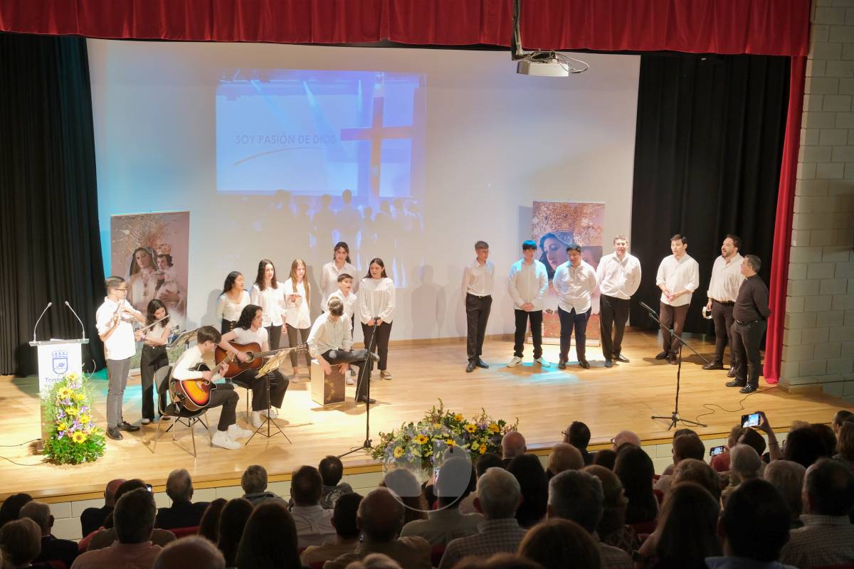 Tomelloso arranca su Romería 2026 con un pregón emocionante en un auditorio López Torres abarrotado