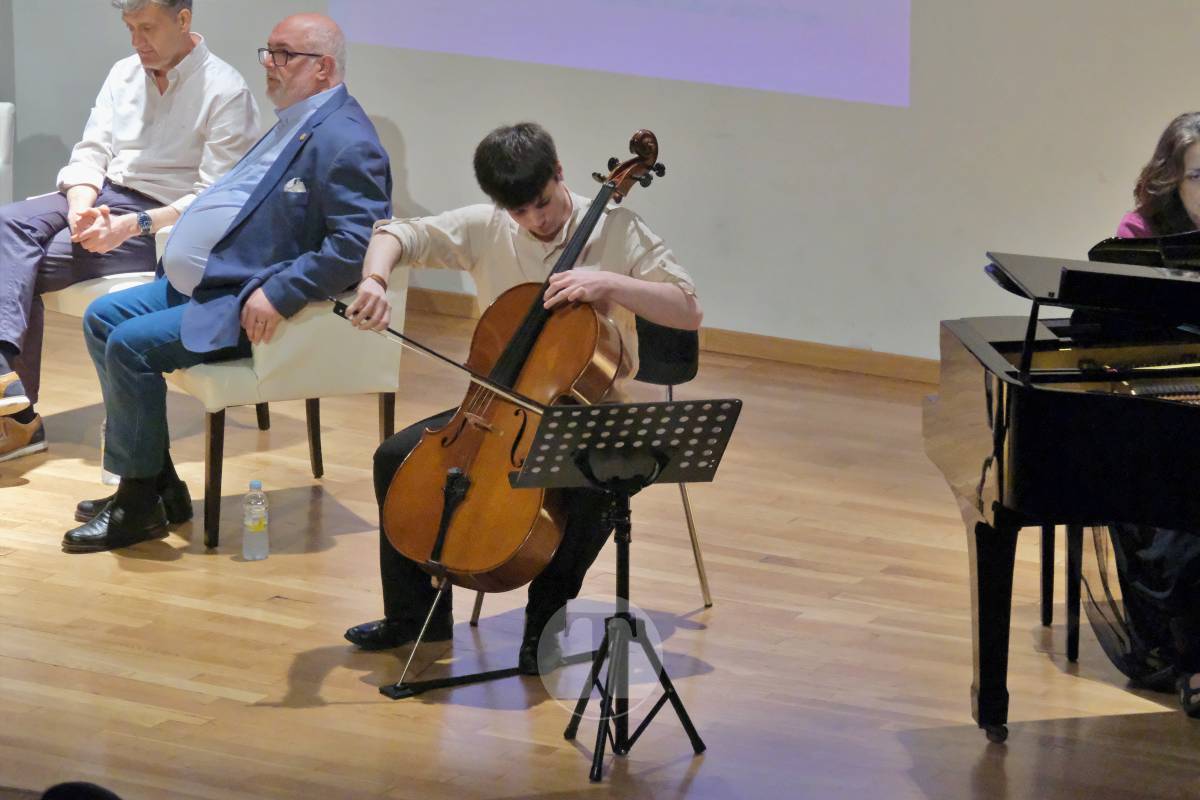“Tomillo y Espliego”: literatura y memoria compartida en torno a la Virgen de las Viñas