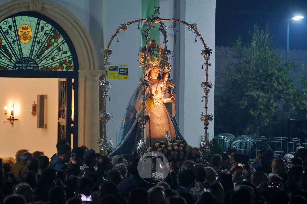 Miles de antorchas iluminan Pinilla en la noche más emocionante de la Romería de Tomelloso