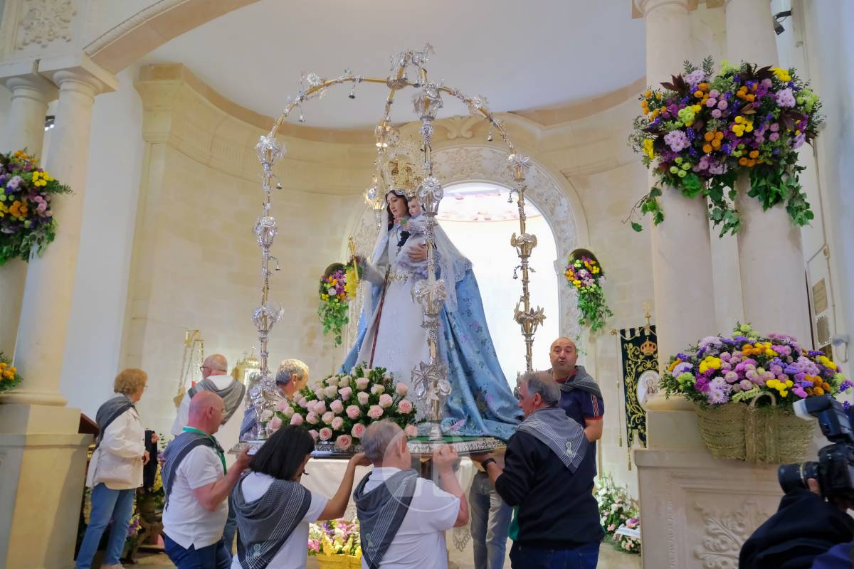 Miles de antorchas iluminan Pinilla en la noche más emocionante de la Romería de Tomelloso