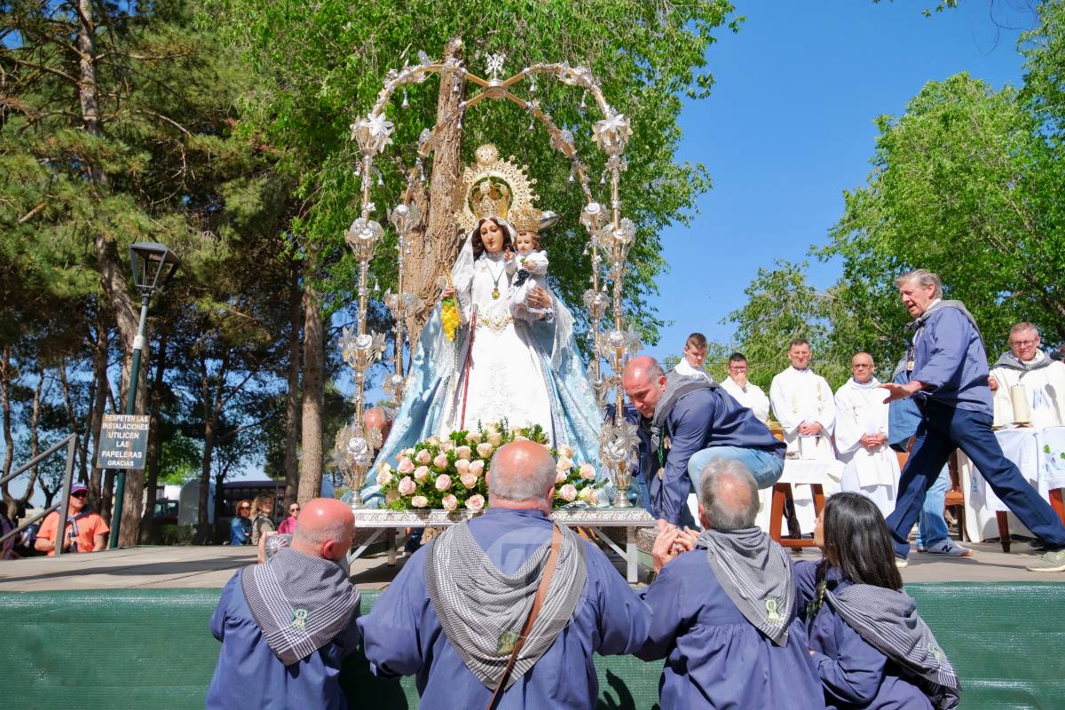 Tomelloso se echa a Pinilla para vivir una Romería multitudinaria junto a su patrona
