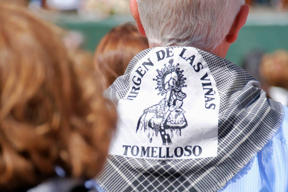 Tomelloso se echa a Pinilla para vivir una Romería multitudinaria junto a su patrona