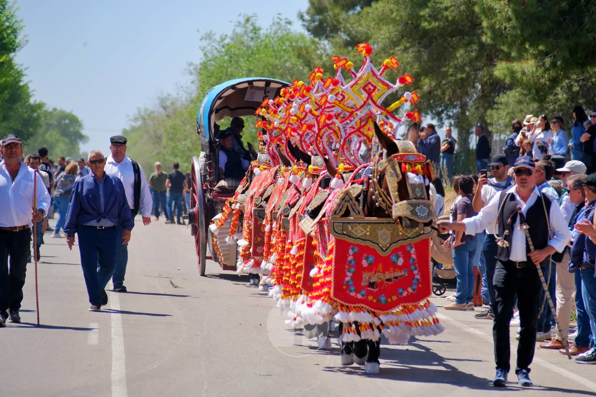 Tomelloso se echa a Pinilla para vivir una Romería multitudinaria junto a su patrona