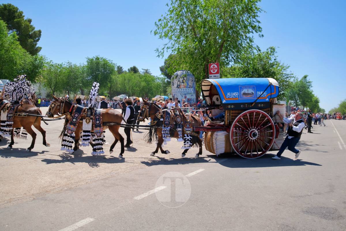 Tomelloso se echa a Pinilla para vivir una Romería multitudinaria junto a su patrona