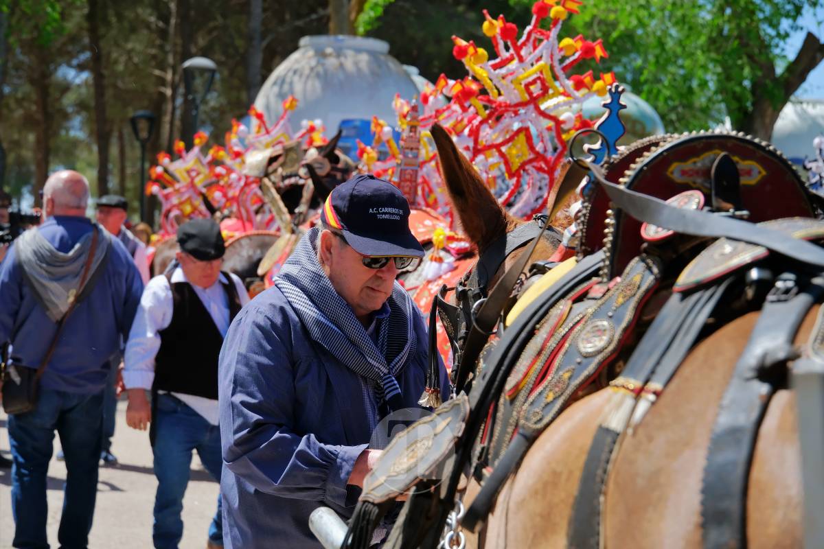 Tomelloso se echa a Pinilla para vivir una Romería multitudinaria junto a su patrona
