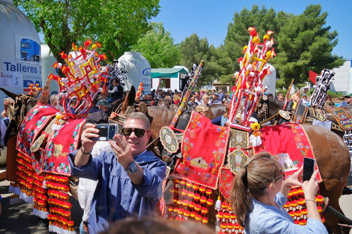 Tomelloso se echa a Pinilla para vivir una Romería multitudinaria junto a su patrona