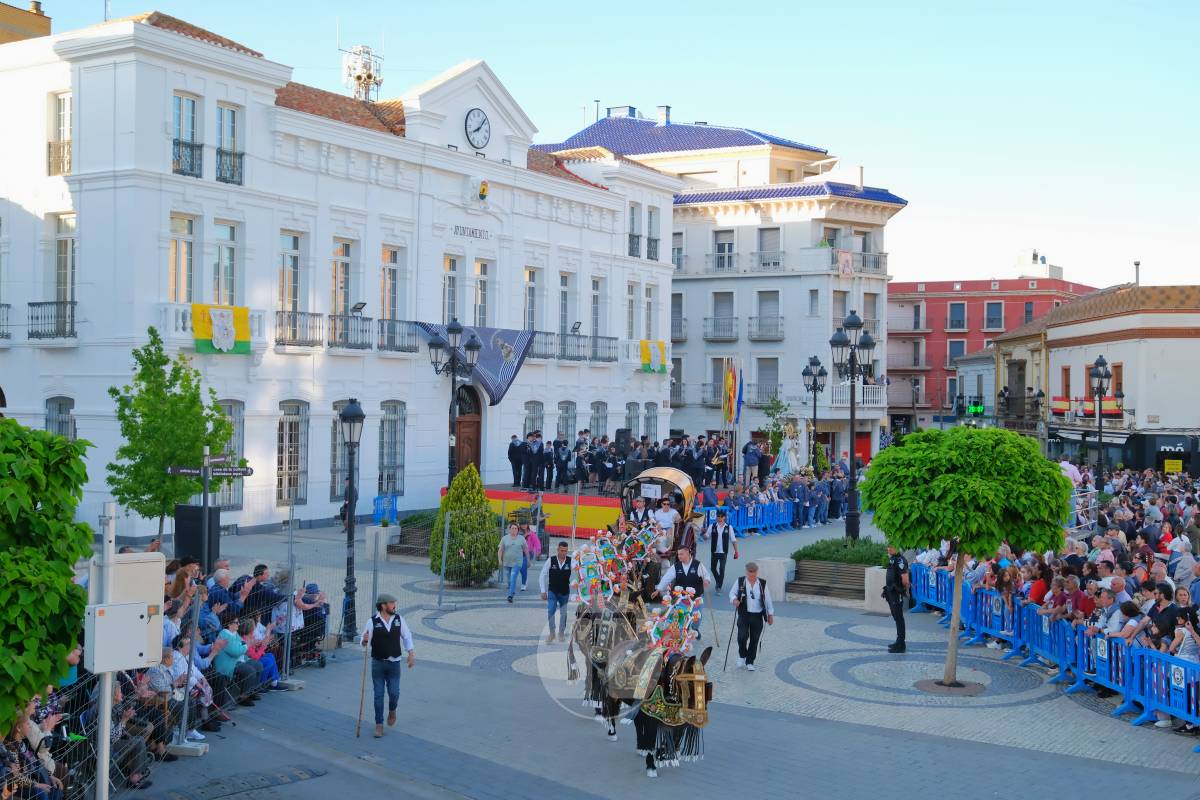 La Virgen de las Viñas emociona a Tomelloso en un regreso multitudinario tras la Romería