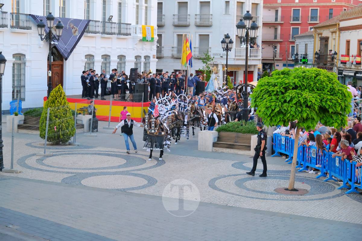 La Virgen de las Viñas emociona a Tomelloso en un regreso multitudinario tras la Romería