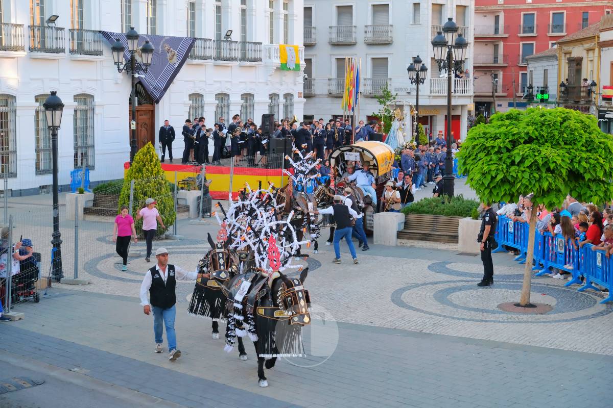 La Virgen de las Viñas emociona a Tomelloso en un regreso multitudinario tras la Romería