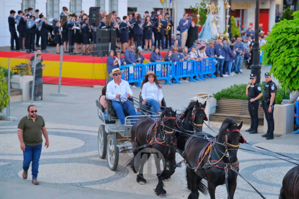 La Virgen de las Viñas emociona a Tomelloso en un regreso multitudinario tras la Romería