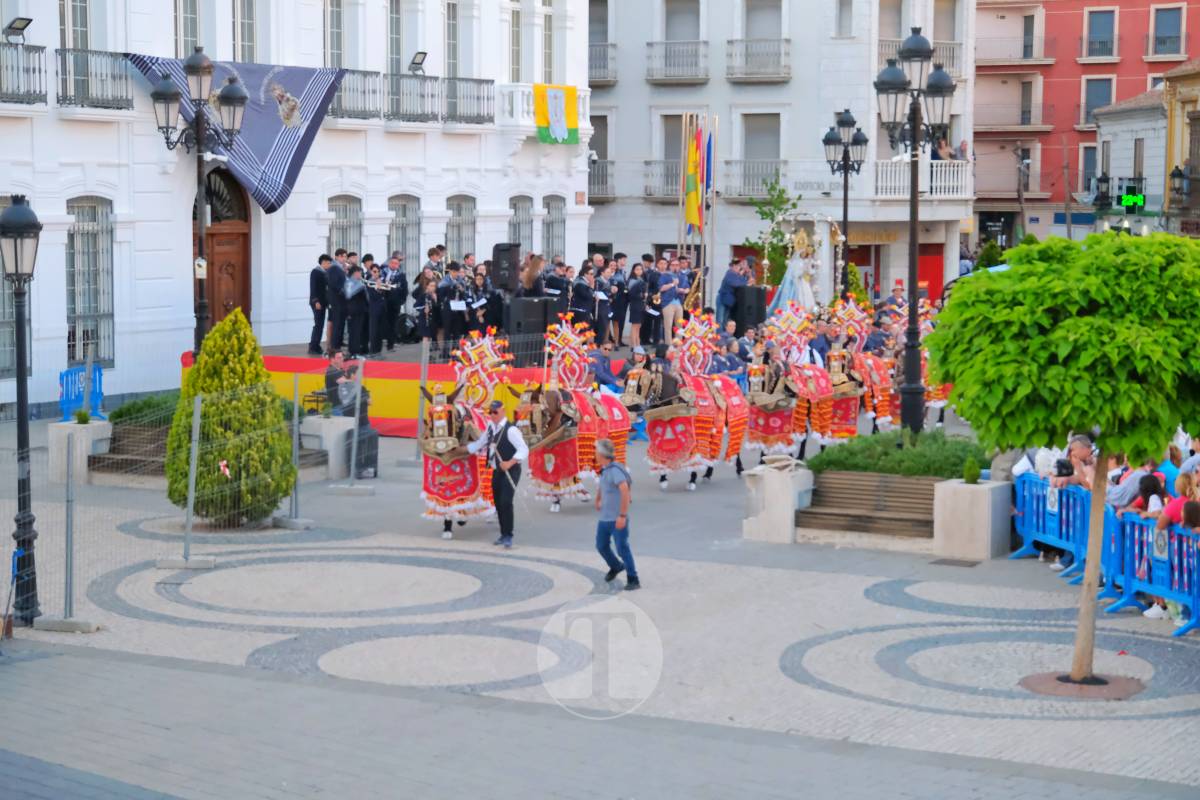 La Virgen de las Viñas emociona a Tomelloso en un regreso multitudinario tras la Romería