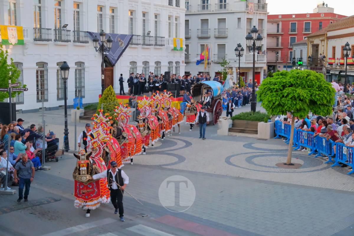 La Virgen de las Viñas emociona a Tomelloso en un regreso multitudinario tras la Romería