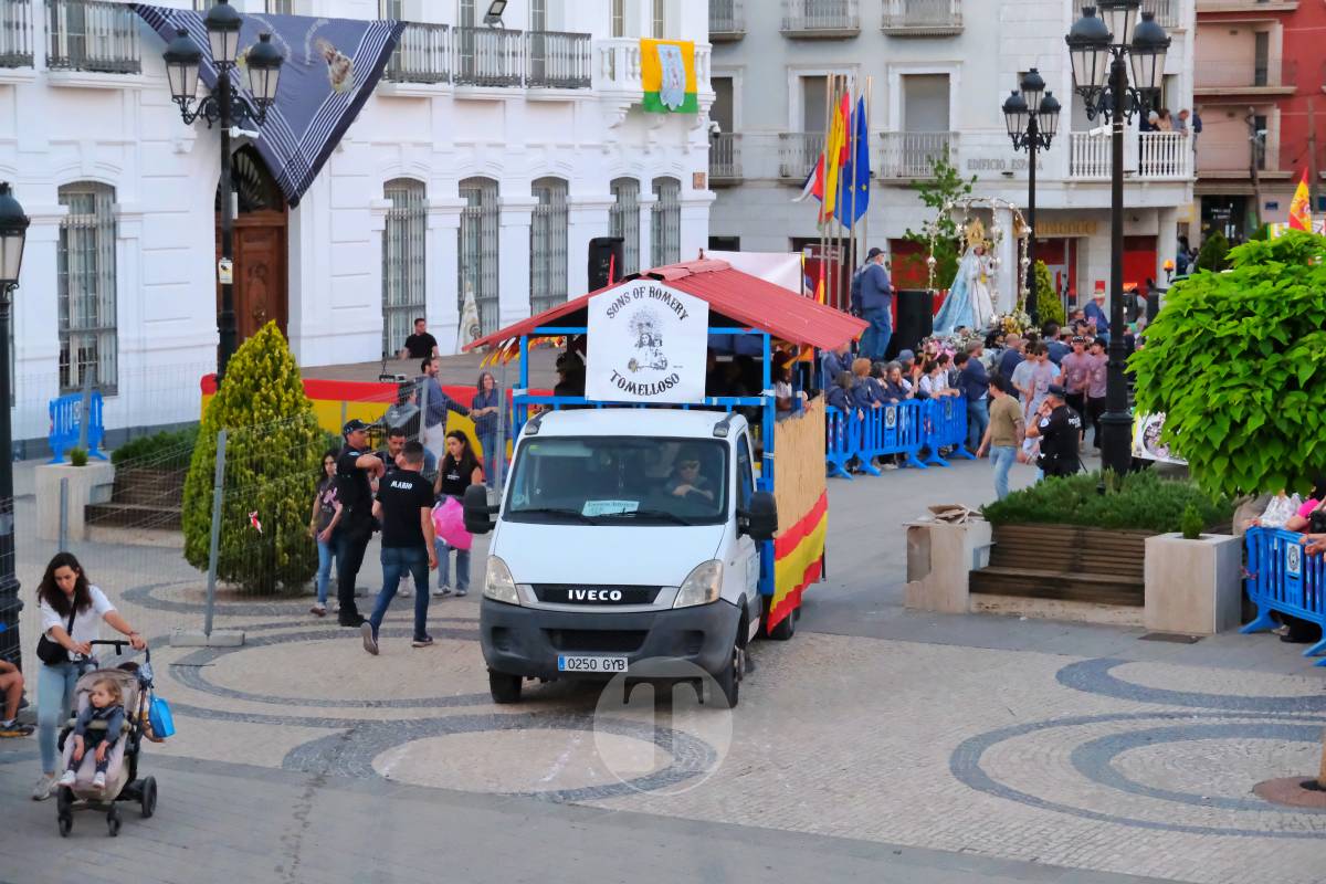 La Virgen de las Viñas emociona a Tomelloso en un regreso multitudinario tras la Romería