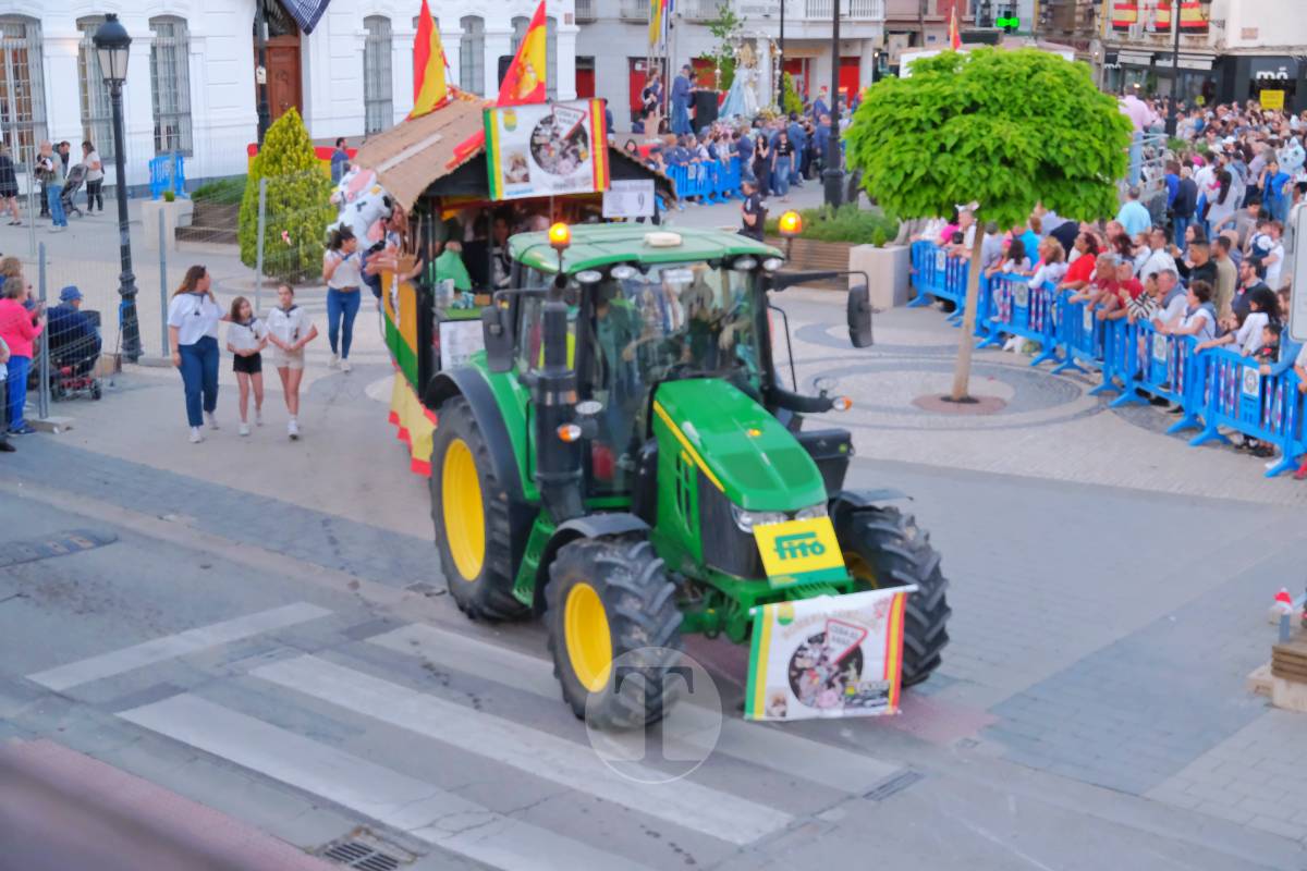 La Virgen de las Viñas emociona a Tomelloso en un regreso multitudinario tras la Romería