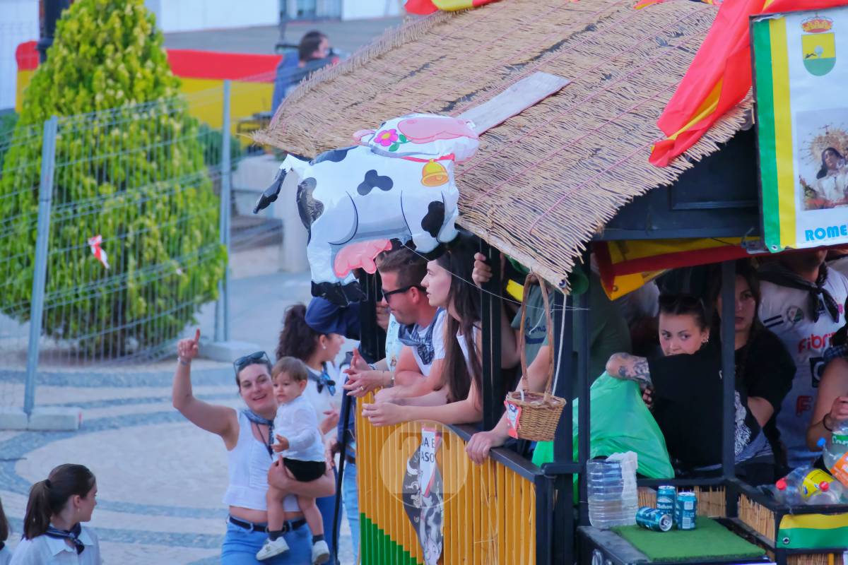 La Virgen de las Viñas emociona a Tomelloso en un regreso multitudinario tras la Romería