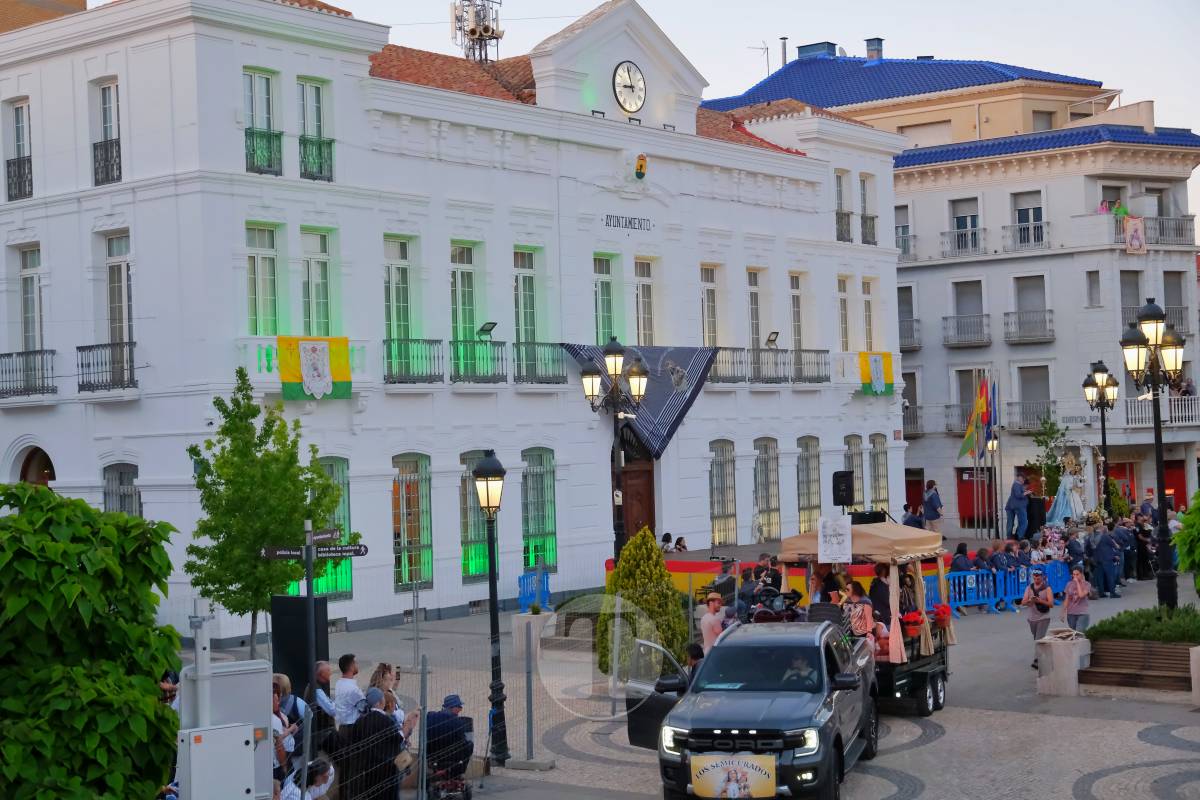 La Virgen de las Viñas emociona a Tomelloso en un regreso multitudinario tras la Romería