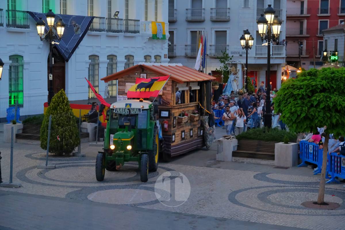 La Virgen de las Viñas emociona a Tomelloso en un regreso multitudinario tras la Romería