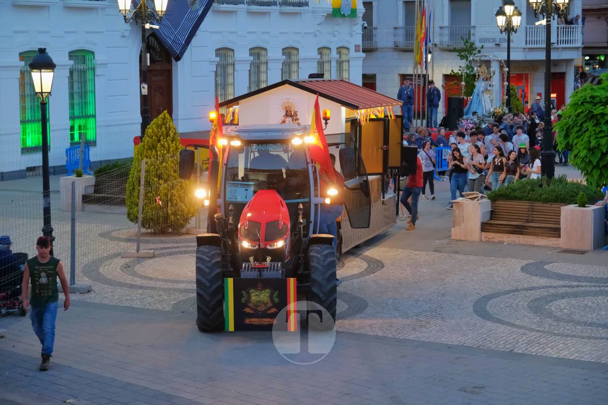 La Virgen de las Viñas emociona a Tomelloso en un regreso multitudinario tras la Romería