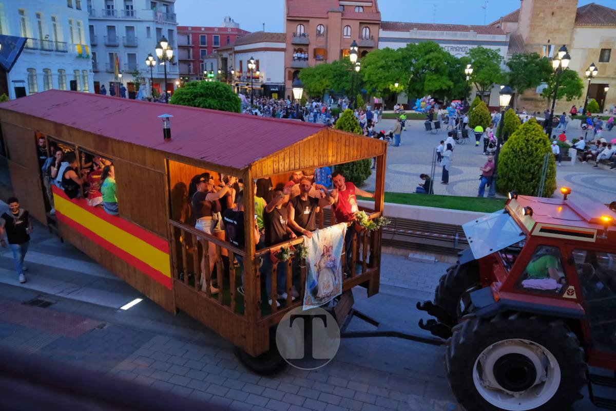 La Virgen de las Viñas emociona a Tomelloso en un regreso multitudinario tras la Romería
