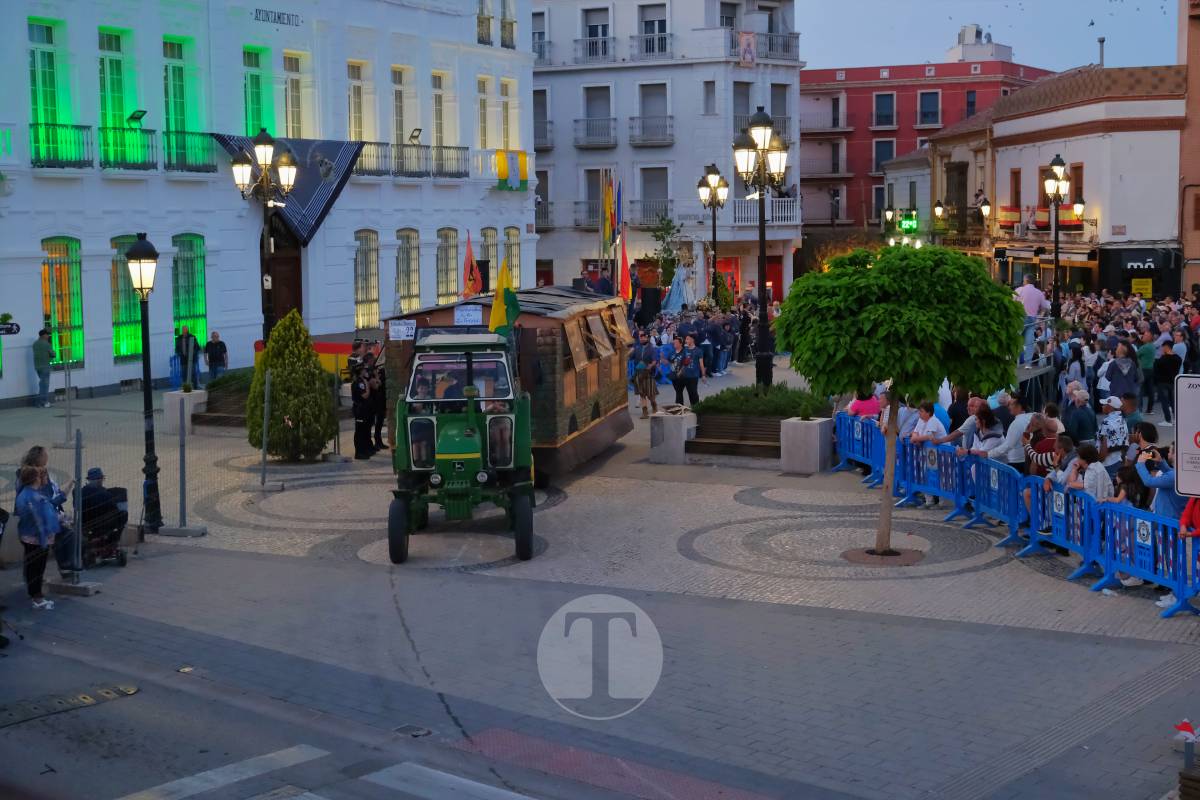 La Virgen de las Viñas emociona a Tomelloso en un regreso multitudinario tras la Romería