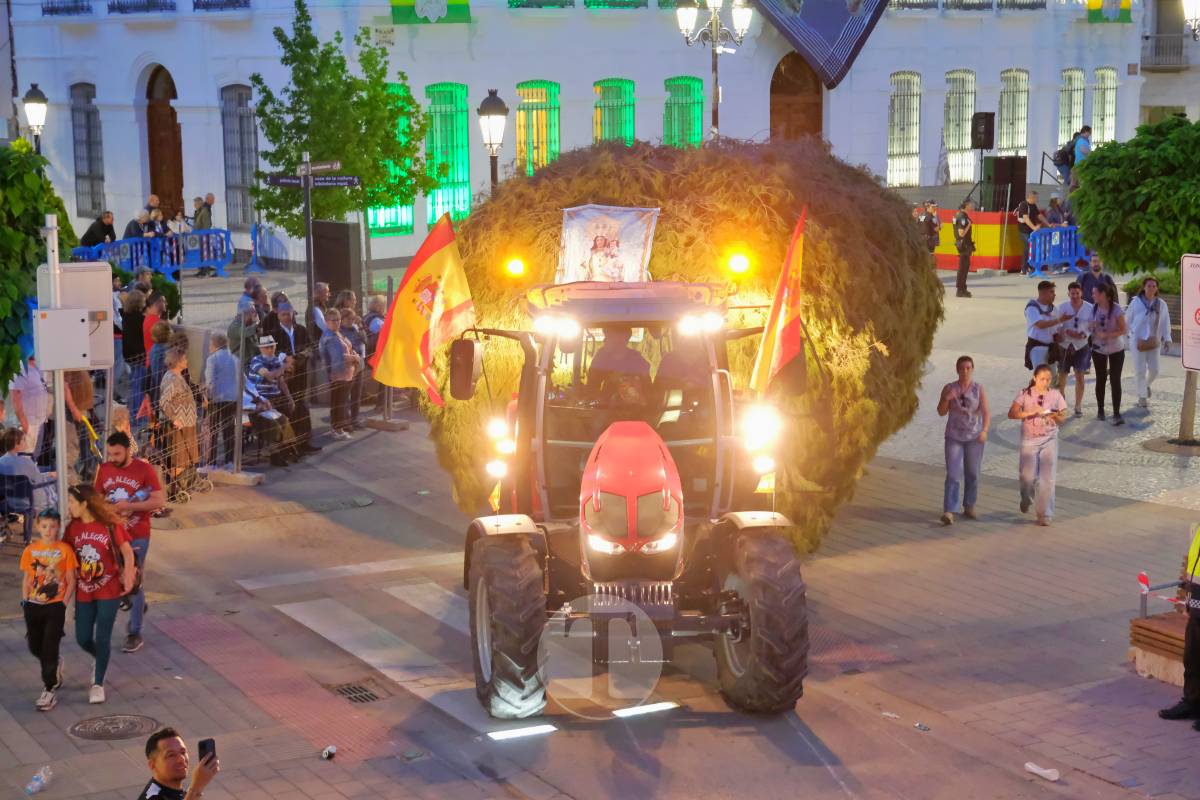 La Virgen de las Viñas emociona a Tomelloso en un regreso multitudinario tras la Romería