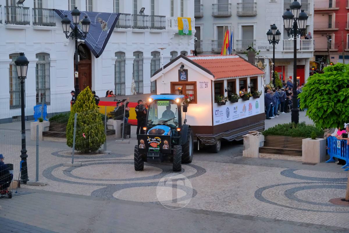 La Virgen de las Viñas emociona a Tomelloso en un regreso multitudinario tras la Romería