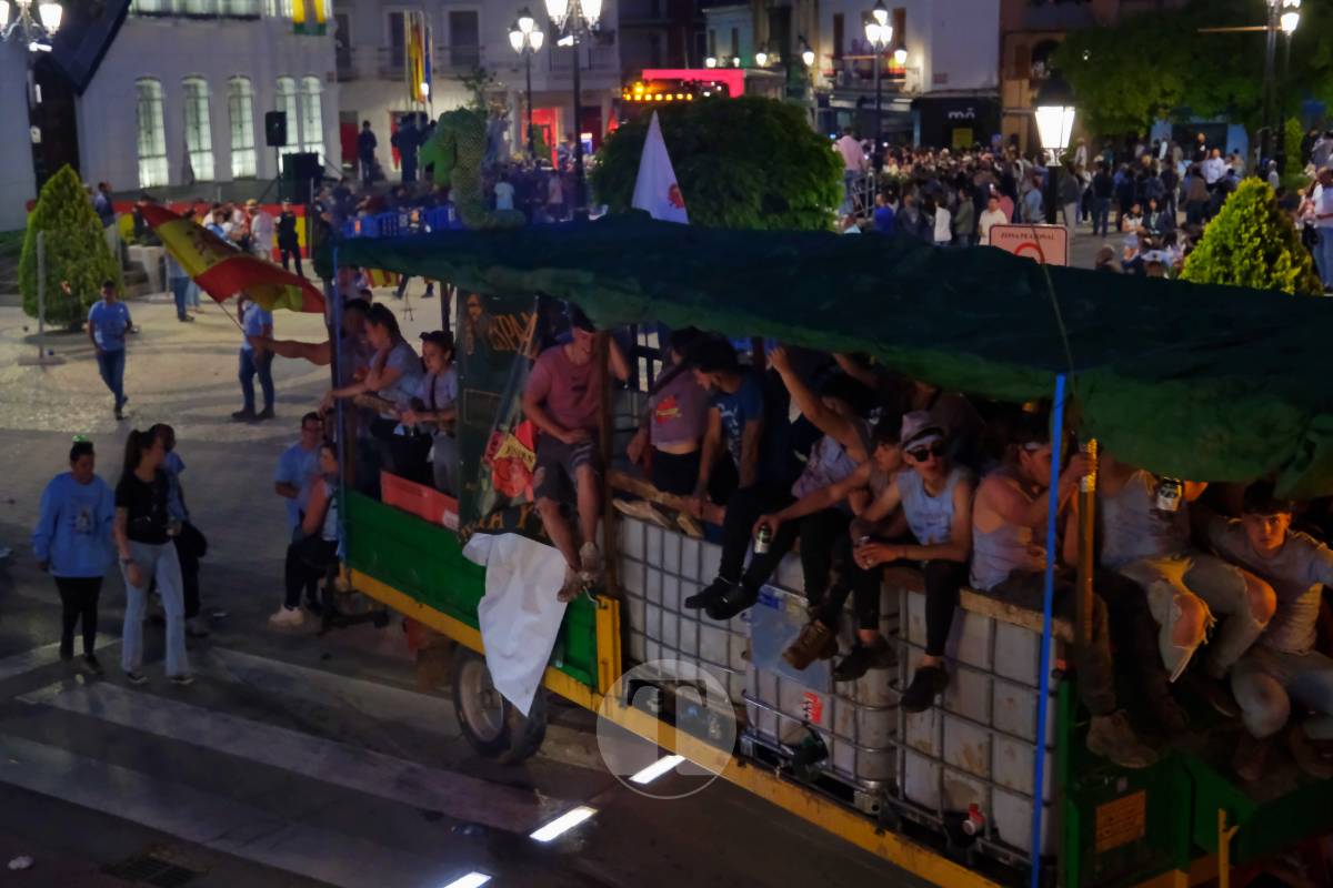 La Virgen de las Viñas emociona a Tomelloso en un regreso multitudinario tras la Romería