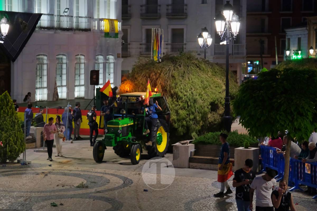 La Virgen de las Viñas emociona a Tomelloso en un regreso multitudinario tras la Romería