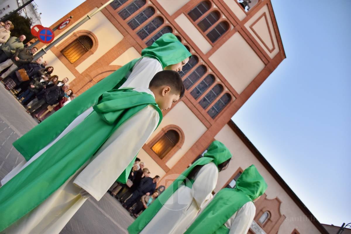 Tomelloso acompaña la procesión de la Oración y Juicio de Cristo en una noche de respeto