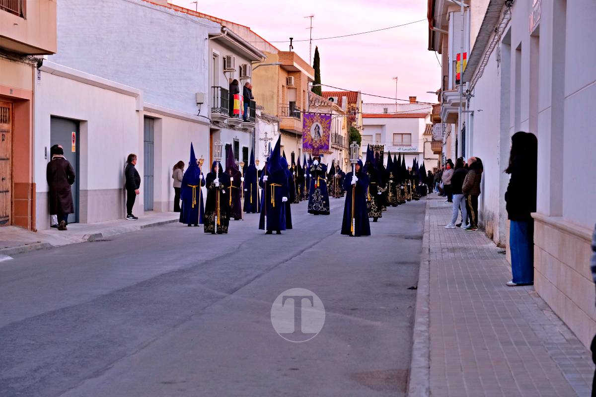 La emoción y el fervor marcan el inicio del Viernes Santo con “La Presentación”