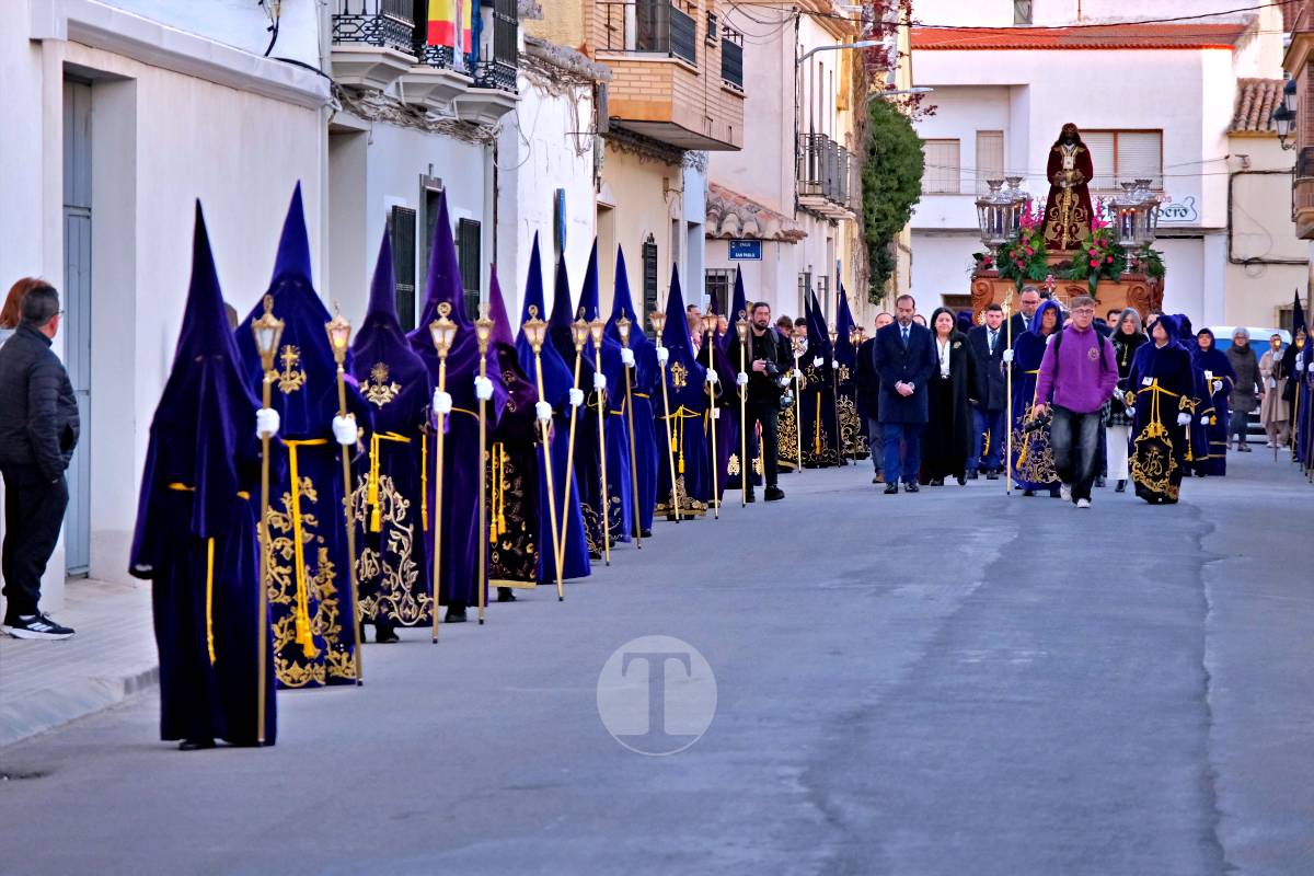 La emoción y el fervor marcan el inicio del Viernes Santo con “La Presentación”