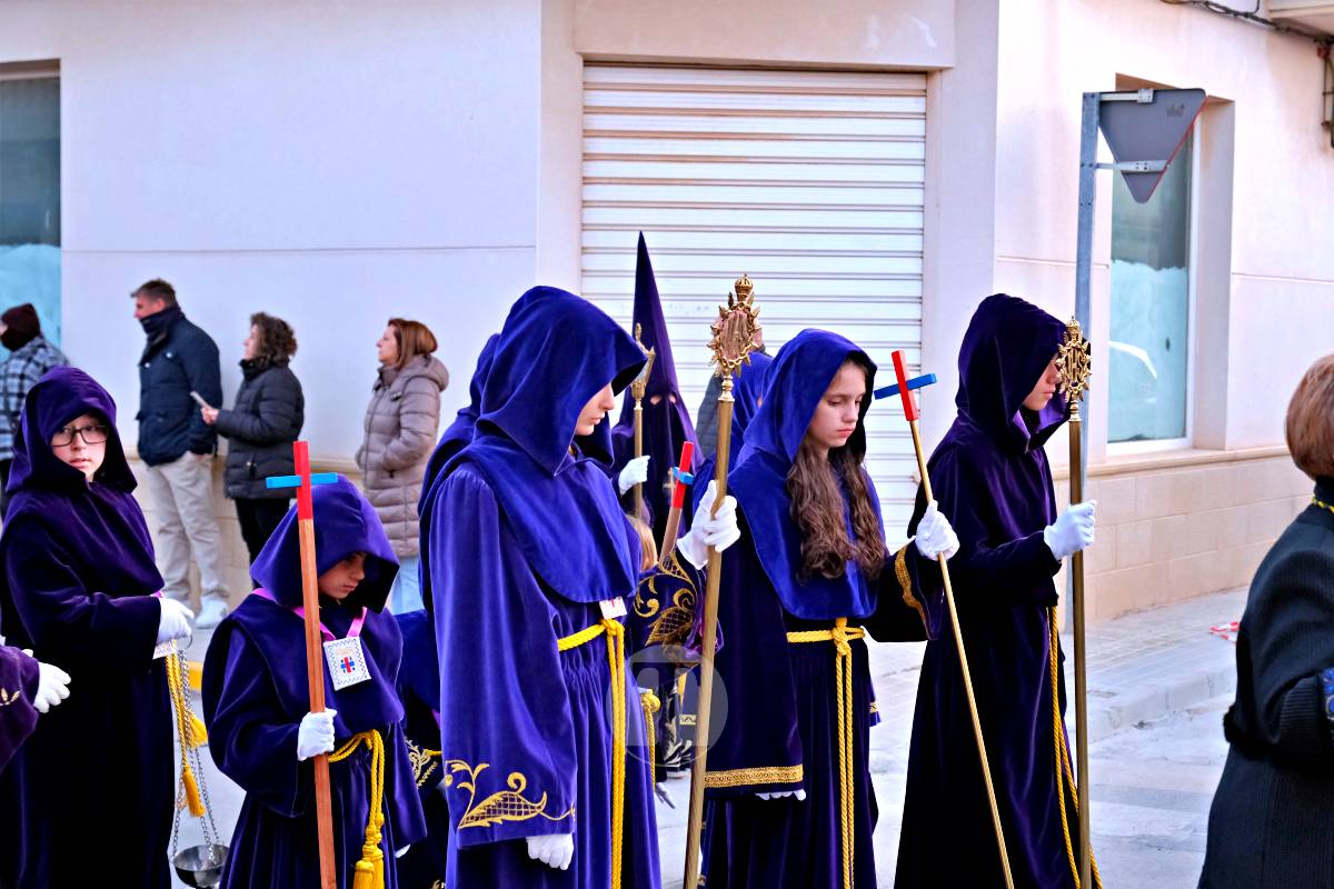 La emoción y el fervor marcan el inicio del Viernes Santo con “La Presentación”