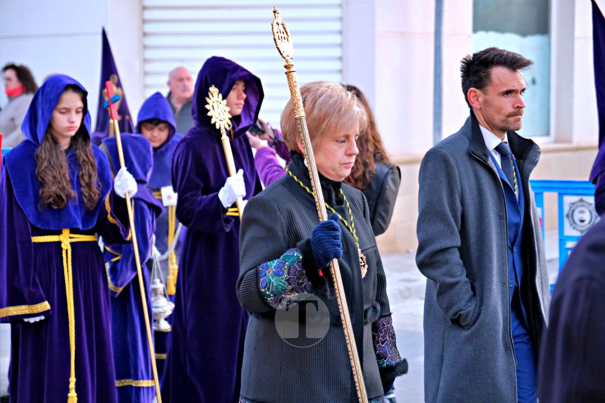 La emoción y el fervor marcan el inicio del Viernes Santo con “La Presentación”