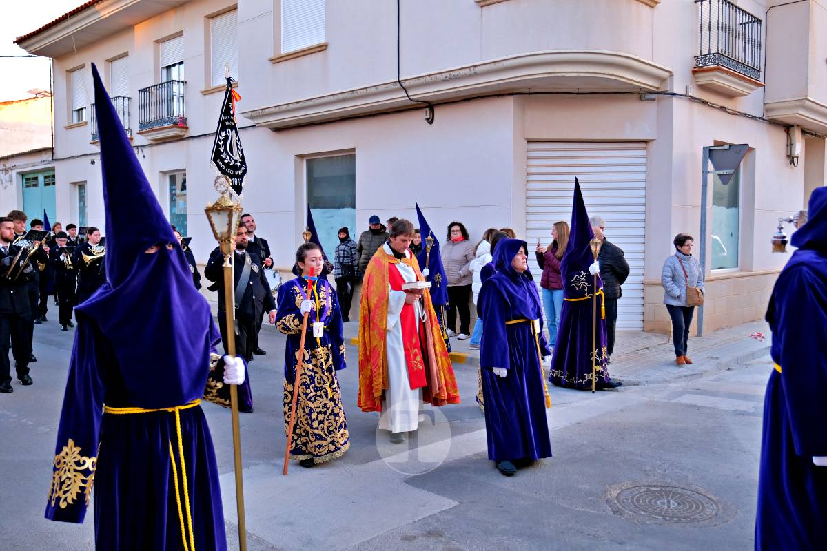 La emoción y el fervor marcan el inicio del Viernes Santo con “La Presentación”