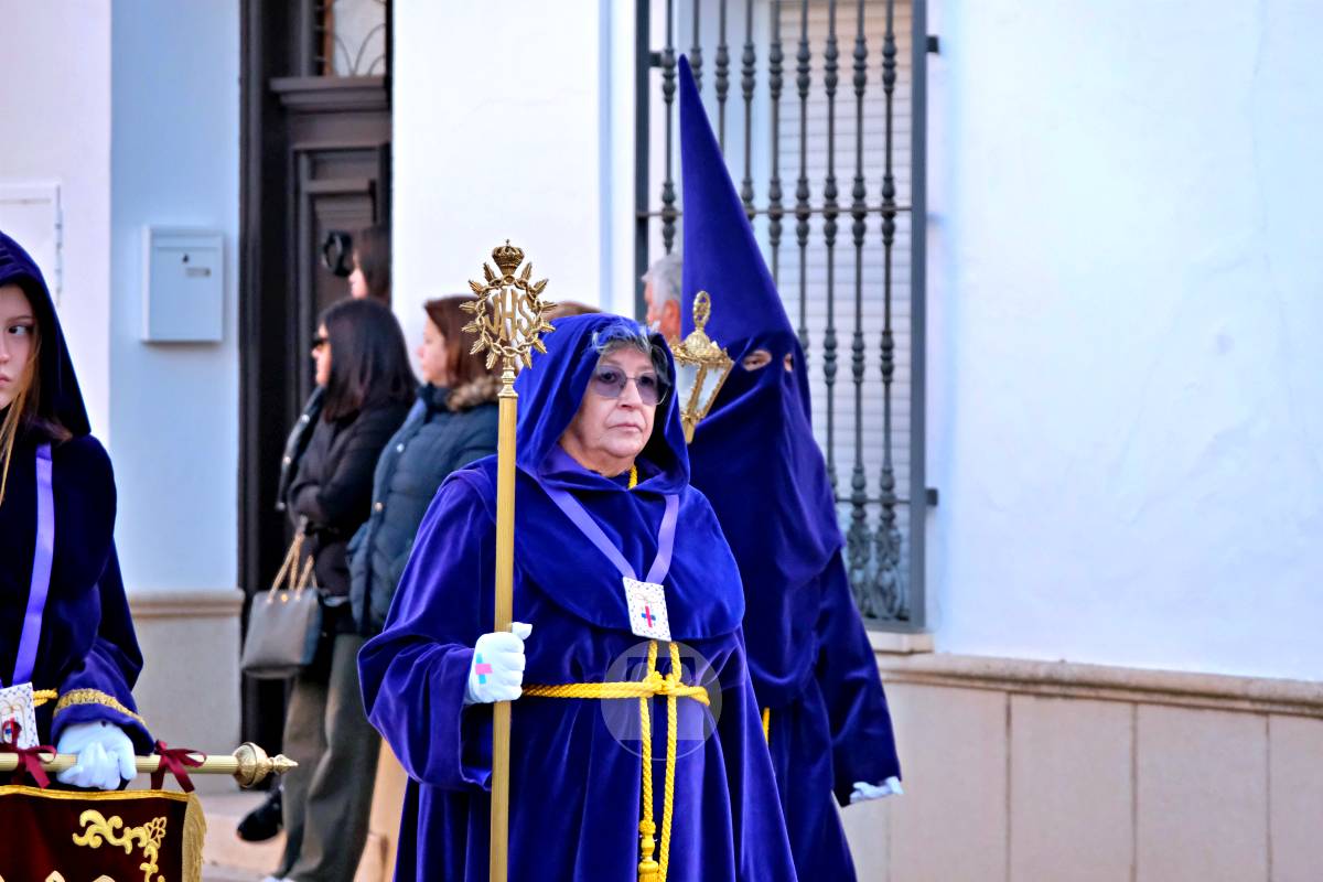 La emoción y el fervor marcan el inicio del Viernes Santo con “La Presentación”