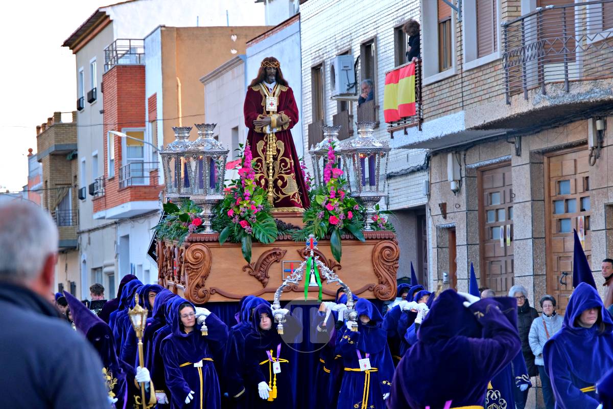 La emoción y el fervor marcan el inicio del Viernes Santo con “La Presentación”